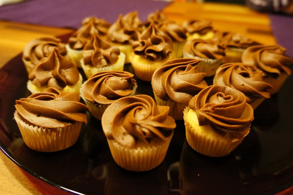 Mini Orangen Cupcakes mit Schoko Topping | Lifestyle, Travel &amp; Food ...