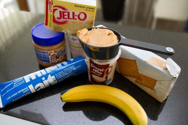 Eine Sünde: Banana Pudding Ice Cream mit Peanut Butter Swirls