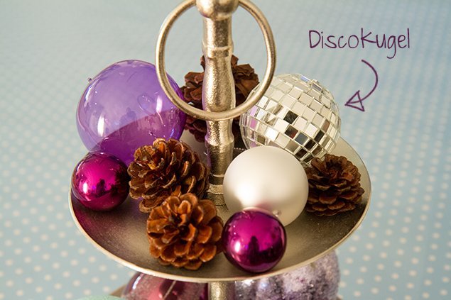 Adventsdeko in violett