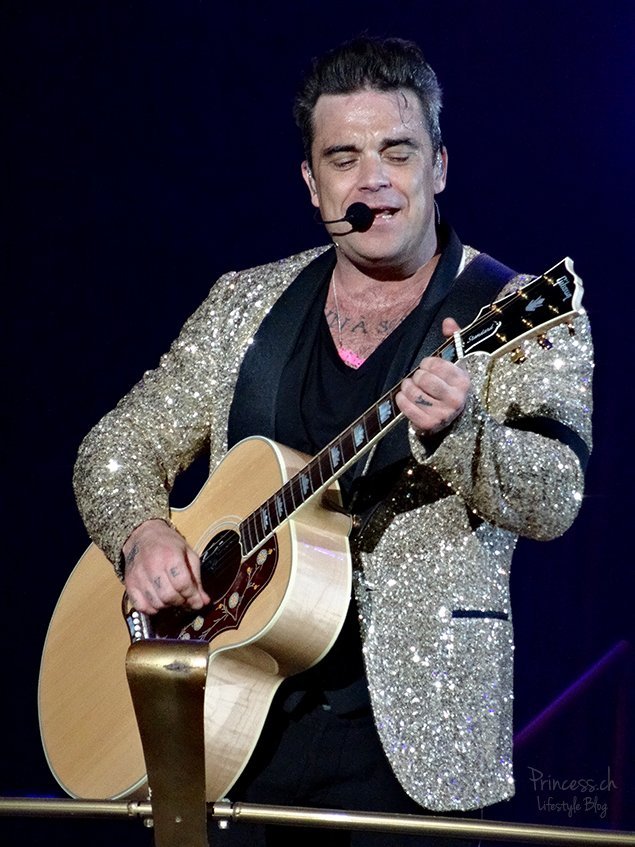 Robbie Williams in Zürich, Take the Crown