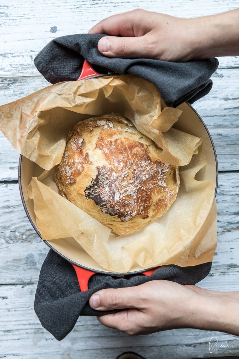 No Knead Bread: einfaches Topfbrot ohne Kneten | Rezept-Varianten