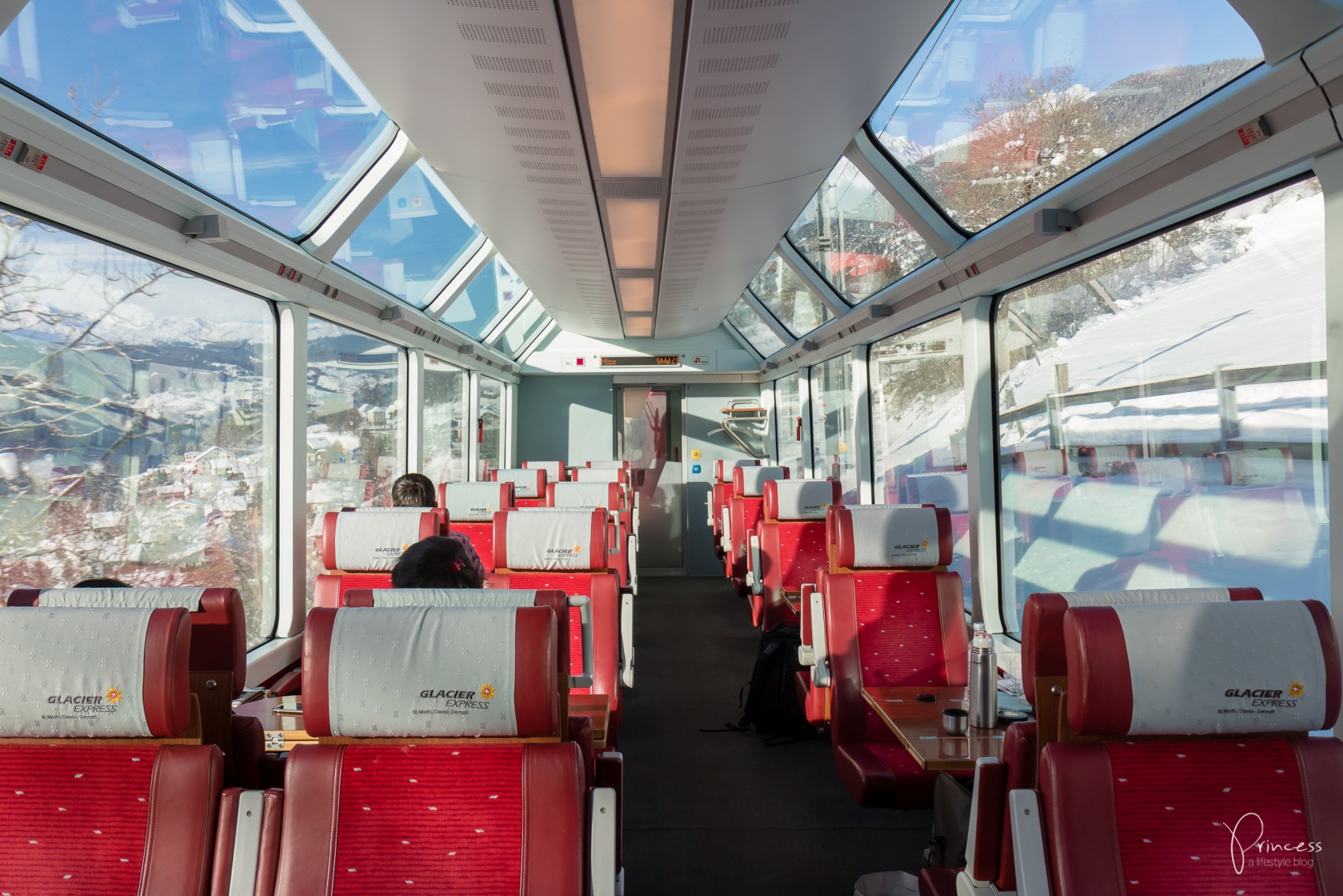 Mit dem Glacier Express von St. Moritz bis Zermatt Ausflugsziele Schweiz