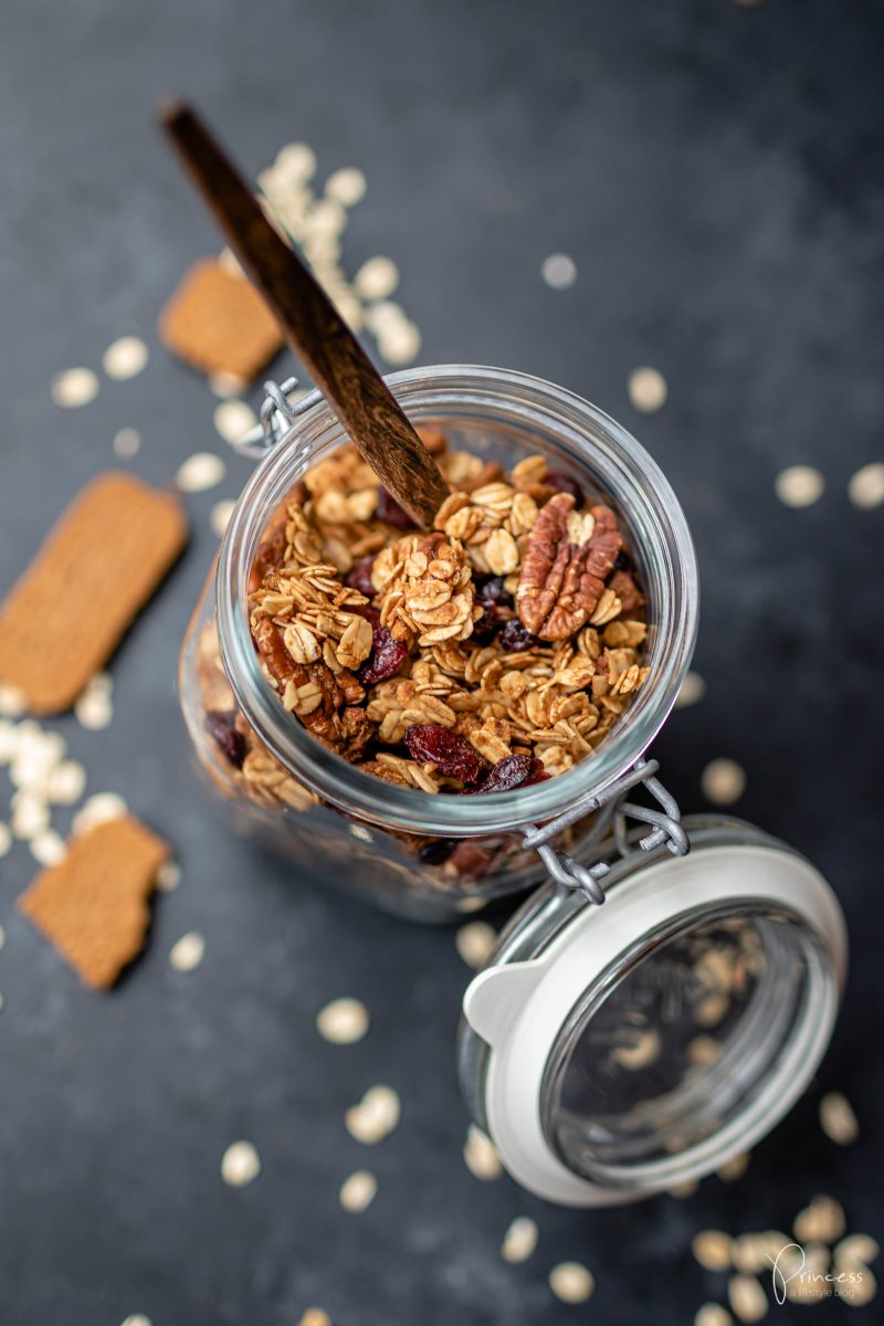Rezept: Knuspermüsli mit Spekulatius