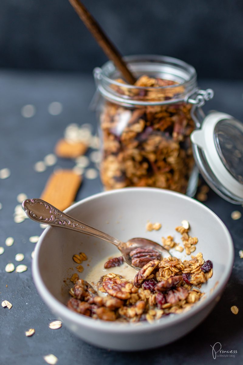 Rezept: Knuspermüsli mit Spekulatius