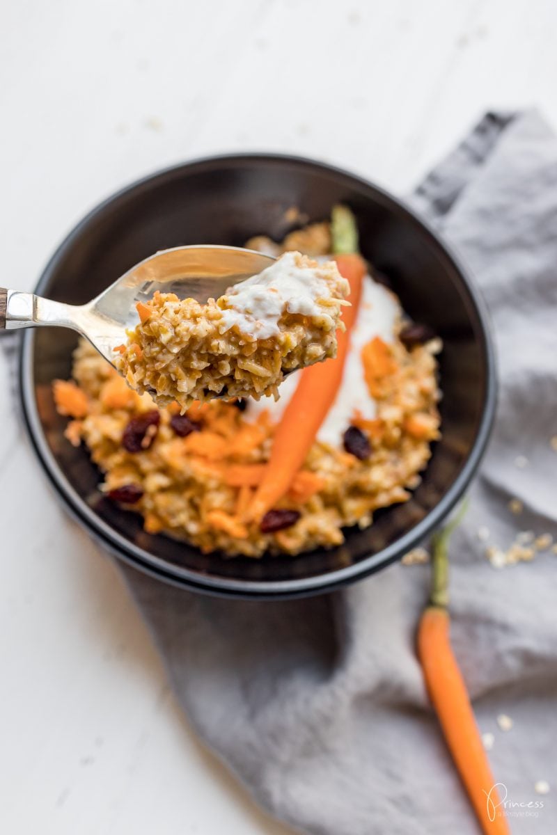 Rüebli Cake Porridge