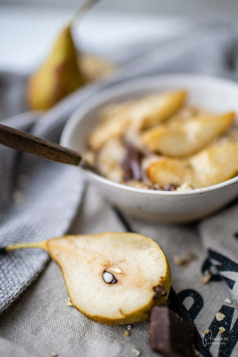 Winterliches Birnen Porridge