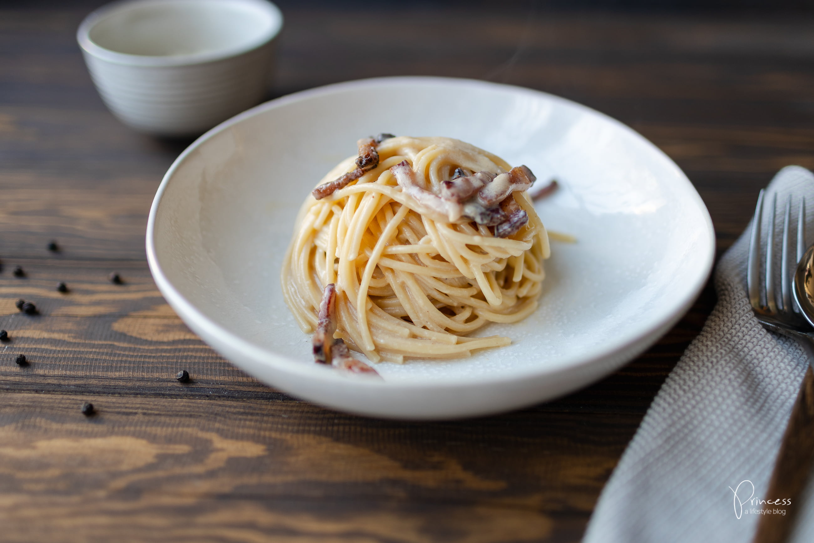 Spaghetti Carbonara Rezept (mit Video) – ohne Rahm, original italienisch