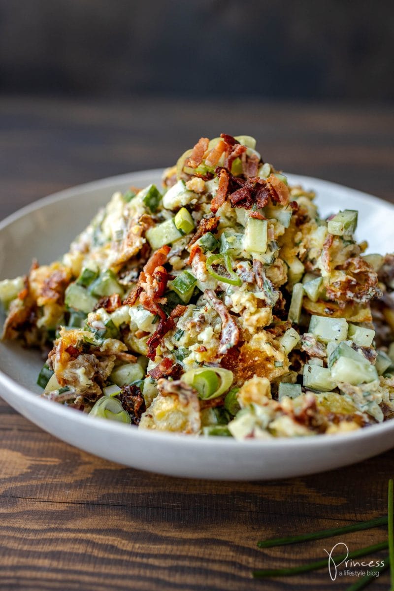 Knuspriger Kartoffelsalat | the viral smashed Potato Salad