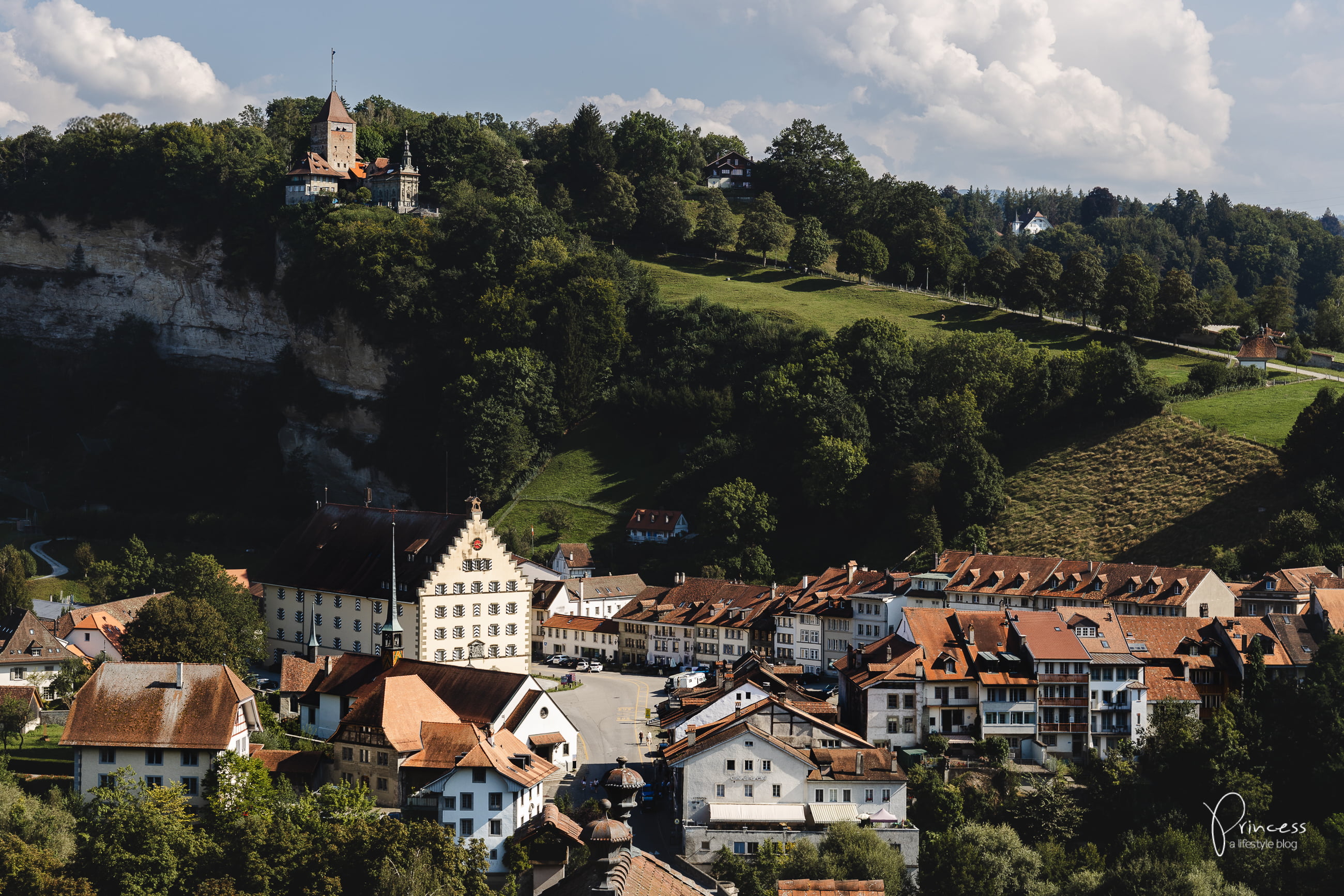 Fribourg Ausflugsziele: Kilbi-Bénichon und weitere Sehenswürdigkeiten