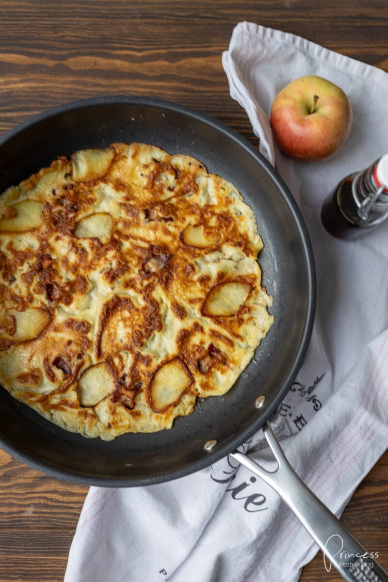 Pannekoeken (Holländische Pfannkuchen)